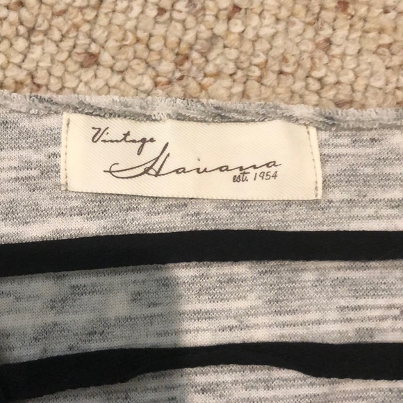 Vintage Havana long sleeve with cuts down middle - Picture 3 of 3